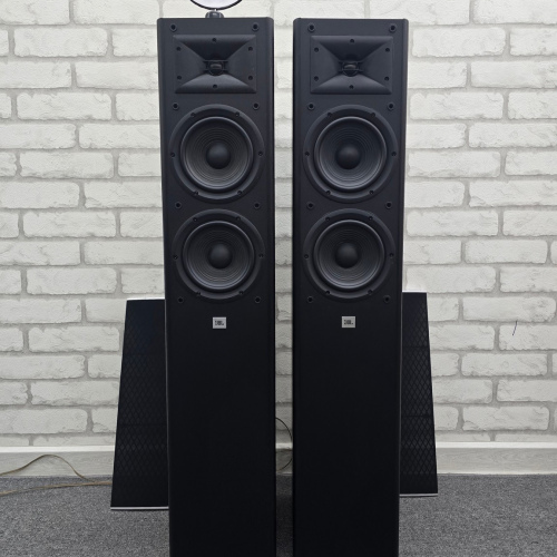 JBL Arena 180 black 